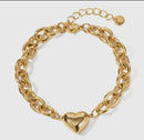 Beaute Heart Bracelet